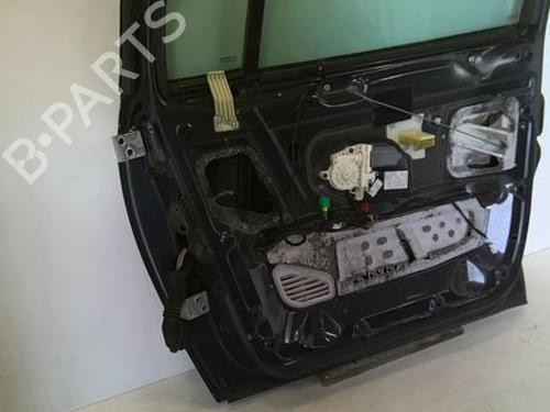 Porte avant droite Porte avant droite 22020042 22020042