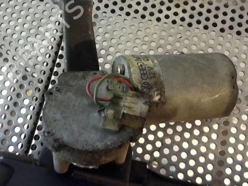 Used Front wiper motor VW POLO II (86C, 80) 1.0 (40 hp) 22021405
