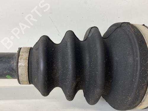 Used Left front driveshaft Left front driveshaft CITROËN C3 III (SX) 1.2 VTi 82 (82 hp) 26429404 26429404