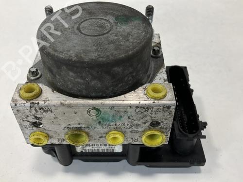 Used ABS pump NISSAN NOTE (E11, NE11) 1.5 dCi (86 hp) 22349043