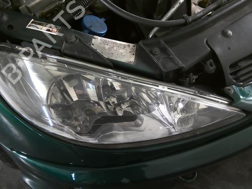 Used Right headlight PEUGEOT 206 CC (2D) 1.6 16V (2DNFUF, 2DNFUR) (109 hp) 23792148