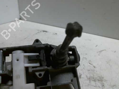 Used Front left exterior door handle PEUGEOT 407 (6D_) 2.0 HDi 135 (6DRHRH, 6DRHRE, 6DRHRG, 6DRHRJ) (136 hp) 20951122
