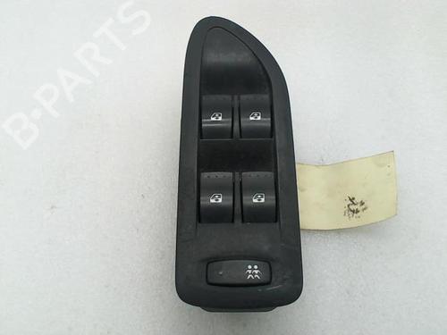 Used Left front window switch Left front window switch RENAULT LAGUNA II Grandtour (KG0/1_) 2.2 dCi (KG0F) (150 hp) 20945077 20945077