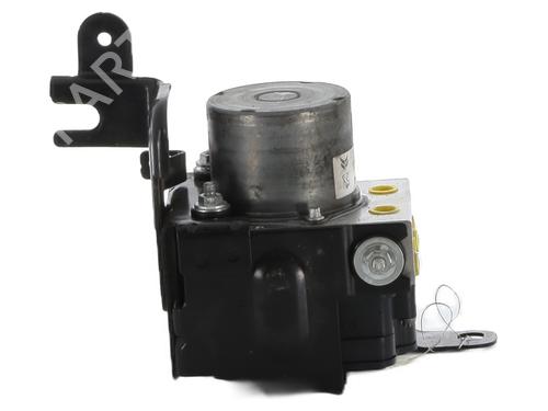 Used ABS pump ABS pump PEUGEOT 5008 II (MC_, MJ_, MR_, M4_) 1.6 BlueHDi 120 (MCBHZH, MCBHZW) (120 hp) 32349032 32349032