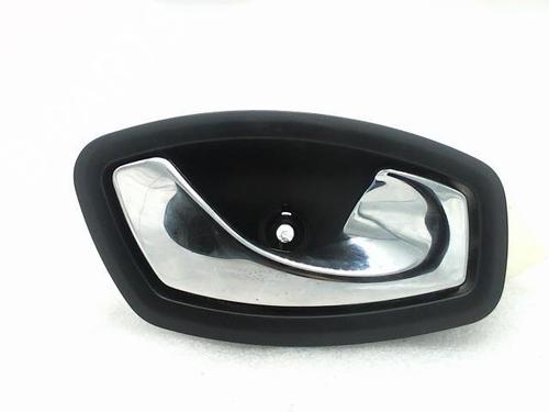 Høyre bak invendig håndtak RENAULT MEGANE III Hatchback (BZ0/1_, B3_) 1.5 dCi (BZ09, BZ0D, BZ1W, BZ29, BZ14) (110 hp) 20940466