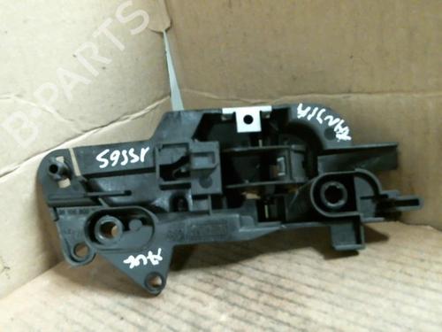 Used Front left interior door handle Front left interior door handle 20974065 20974065