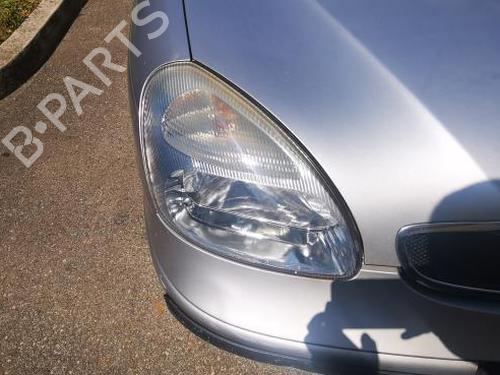 Used Right headlight Right headlight DAEWOO NUBIRA Wagon (J100) 1.6 16V (106 hp) 22022195 22022195