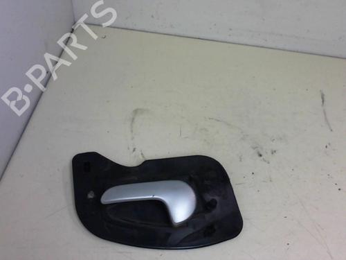 Used Front left interior door handle OPEL CORSA C (X01) 1.7 DTI (F08, F68) (75 hp) 20955004