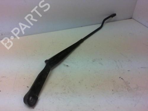Used Front windshield wiper arm VW GOLF III (1H1) 1.9 TDI (110 hp) 20954617