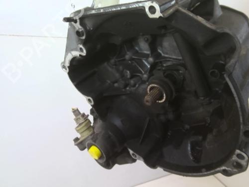 Used Gearbox PEUGEOT 106 II (1A_, 1C_) 1.1 i (60 hp) 20972705