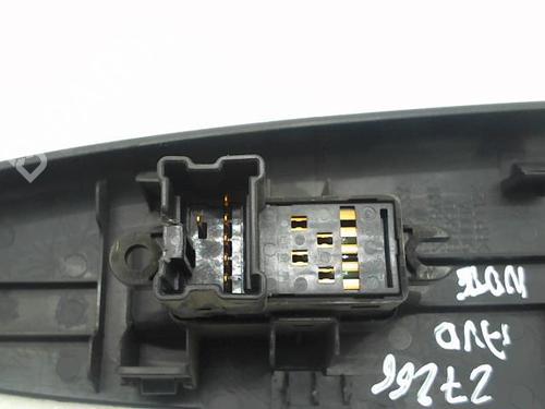 Right front window switch NISSAN NOTE (E11, NE11) 1.5 dCi | BP20964371I26 