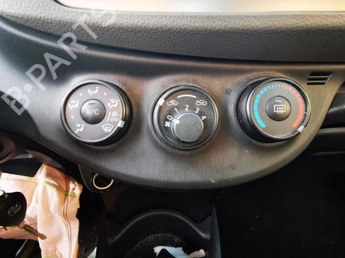 Climate control TOYOTA YARIS (_P13_) 1.0 (KSP130_, KSP130) | BP22022350I5 