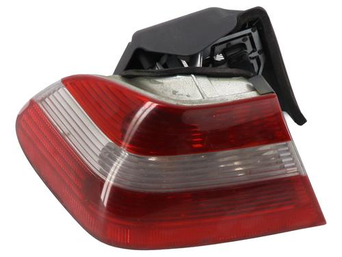 Used Left taillight Left taillight BMW 3 (E46) [1997-2005] 36170711 36170711