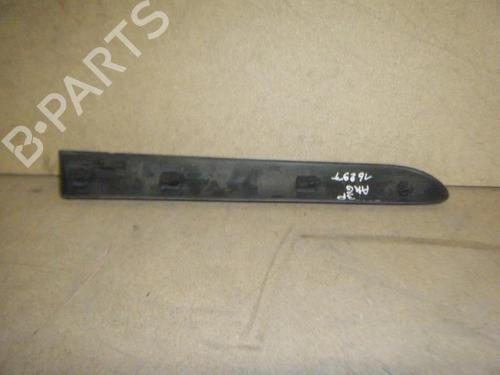 Dørliste Dørliste RENAULT ESPACE I (J11_) [1984-1992] 33418411 33418411