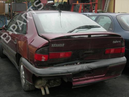 Front bumper RENAULT SAFRANE II (B54_) 2.2 dT (B54G) | BP22023202C7 
