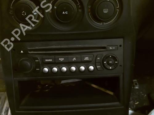 Used Radio CITROËN C3 Picasso (SH_) 1.4 VTi 95 (SH8FSC, SH8FP0, SH8FP6) (95 hp) 31052126