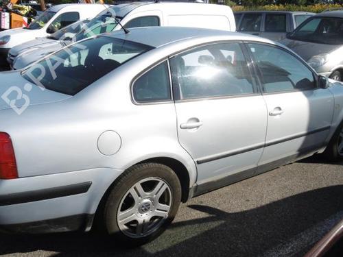 Left front indicator VW PASSAT B5 (3B2) 1.9 TDI | BP20967186C32 