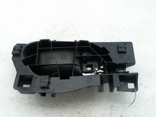 Used Front left interior door handle PEUGEOT 208 I (CA_, CC_) 1.6 HDi / BlueHDi 75 (75 hp) 20956071