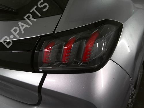 Used Right taillight PEUGEOT 208 II (UB_, UP_, UW_, UJ_) 1.2 PureTech 100 (101 hp) 23790706