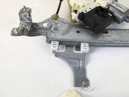 Lève-vitre arrière gauche RENAULT MEGANE III Hatchback (BZ0/1_, B3_) 1.9 dCi (BZ0N, BZ0J) | BP20944860C24 