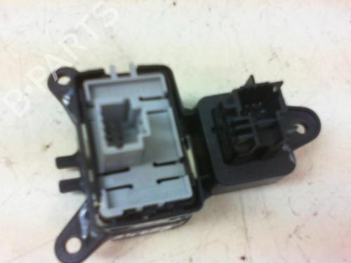 Used Switch RENAULT CLIO IV Grandtour (KH_) 1.5 dCi 90 (KHN3, KHN4) (90 hp) 20957747