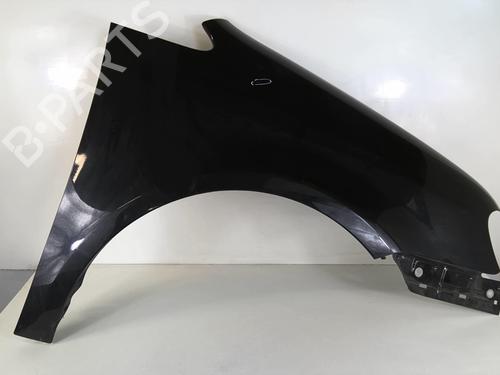 Used Right front fenders VW TOURAN (1T1, 1T2) 1.6 FSI (115 hp) 22024470