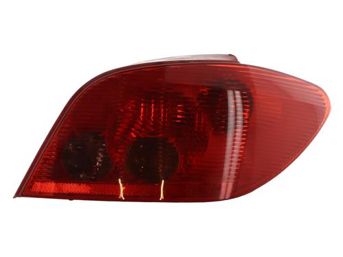 right-taillight-peugeot-307-3ac-2000-2001-2002-2003-2004-2005-2006-2007-2008-2009-2010-2011-2012-31945531 main image