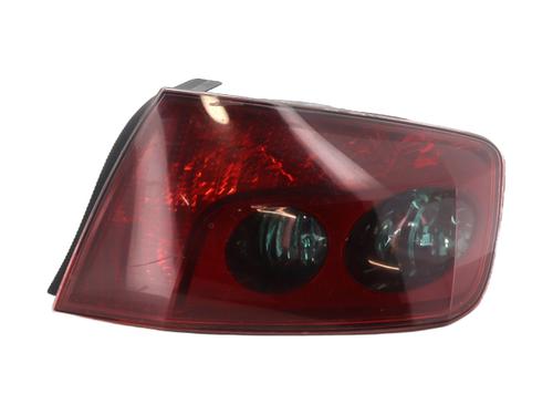Used Right taillight PEUGEOT 407 (6D_) 2.0 HDi 135 (6DRHRH, 6DRHRE, 6DRHRG, 6DRHRJ) (136 hp) 28476704