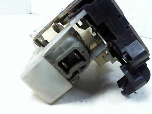Used Front right lock RENAULT CLIO II (BB_, CB_) 1.2 (BB0A, BB0F, BB10, BB1K, BB28, BB2D, BB2H, CB0A,... (58 hp) 20972628