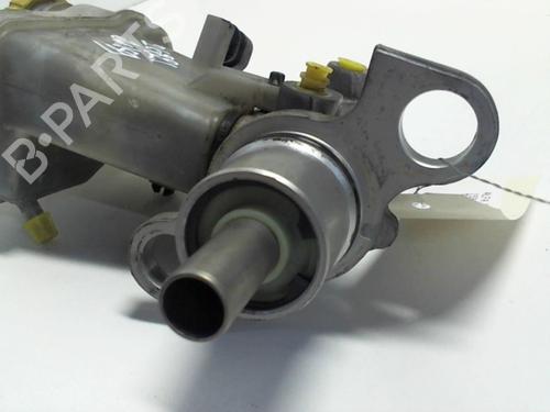 Used Brake master cylinder Brake master cylinder 20950675 20950675