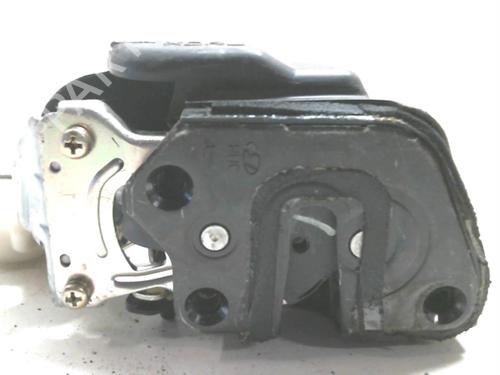Rear left lock HYUNDAI ELANTRA III (XD) 2.0 CRDi | BP20958158C100 