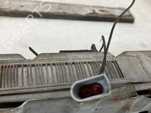 Used Front bumper reinforcement Front bumper reinforcement 26462036 26462036