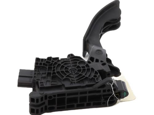 pedal-vw-polo-vi-aw1-bz1-ae1-2017-28476840 main image