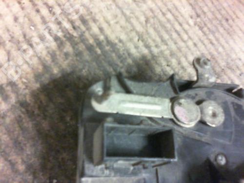 Used Front left lock Front left lock 20961318 20961318