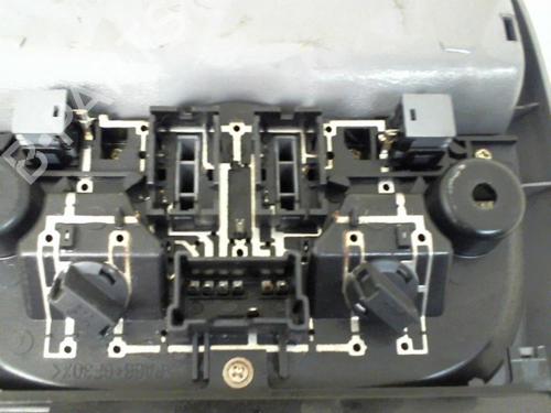 Used Interior roof light Interior roof light KIA CARENS II MPV (FJ) 2.0 CRDi (113 hp) 20972840 20972840