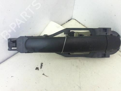 Używane Klamka zewnętrzna drzwi przednich prawych VW FOX Hatchback (5Z1, 5Z3, 5Z4) 1.2 (55 hp) 20948492