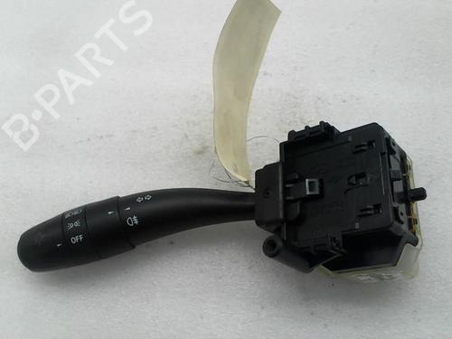 Used Switch Switch KIA CEE'D Hatchback (ED) 1.6 CRDi 90 (90 hp) 20968769 20968769