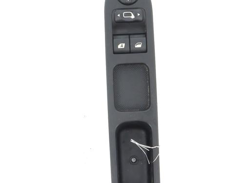 BP30079352I27 main image