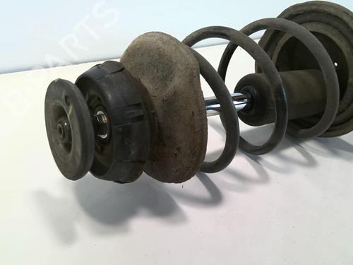 Used Right front shock absorber Right front shock absorber RENAULT CLIO II (BB_, CB_) 1.2 (BB0A, BB0F, BB10, BB1K, BB28, BB2D, BB2H, CB0A,... (58 hp) 20956237 20956237