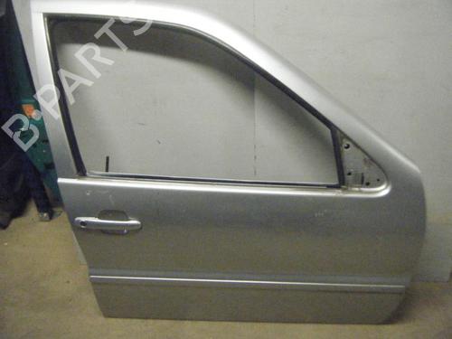 Used Right front door VW POLO (6N2) 1.4 TDI (75 hp) 22019595