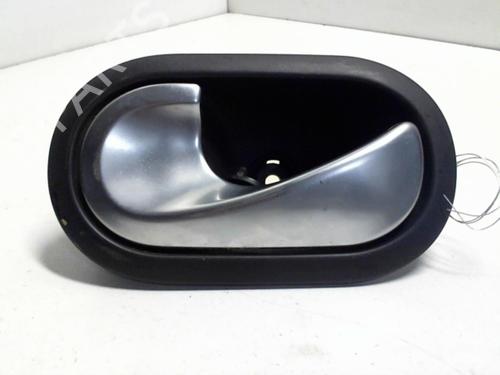 Used Rear left interior door handle Rear left interior door handle RENAULT SCÉNIC II (JM0/1_) 1.6 16V (JM1R) (112 hp) 20971116 20971116