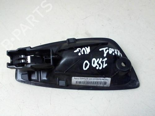 Used Front left interior door handle BMW 1 (E87) 120 d (163 hp) 20951823