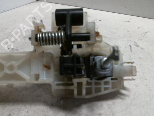 front-left-exterior-door-handle-hyundai-i30-pde-pd-pden-16-crdi-82651g4010-2016-20939461 main image