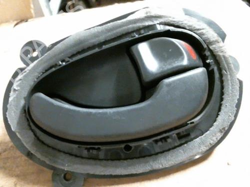 Used Front right interior door handle PEUGEOT 406 (8B) 1.8 16V (110 hp) 20974093