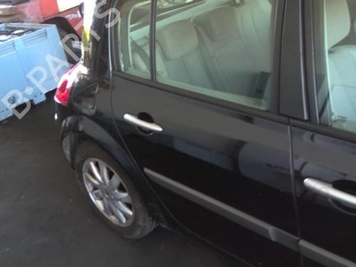 Used Right rear door RENAULT MEGANE II (BM0/1_, CM0/1_) 2.0 dCi (BM1K, CM1K) (150 hp) 20971542