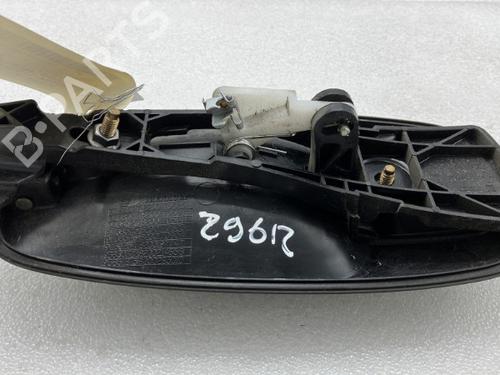 Used Front right exterior door handle Front right exterior door handle 20938440 20938440