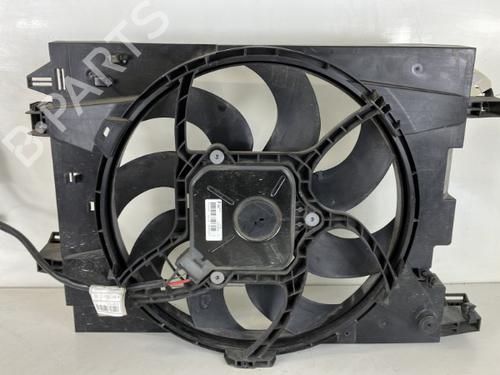 Used Radiator fan RENAULT ZOE (BFM_) ZOE (92 hp) 20938567