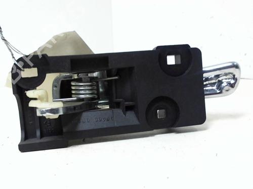 Used Front right interior door handle Front right interior door handle ALFA ROMEO 147 (937_) 1.9 JTDM 16V (937.AXN1B, 937.BXN1B) (150 hp) 20957215 20957215