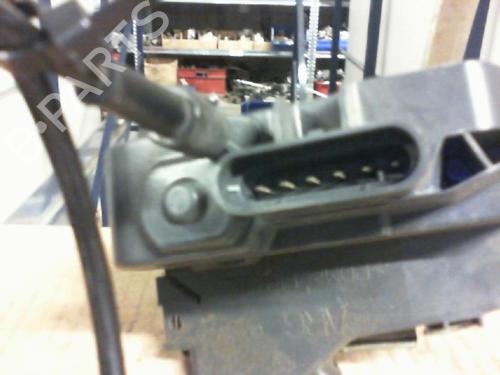 Used Rear left lock Rear left lock RENAULT SCÉNIC II (JM0/1_) 1.6 (JM0C, JM0J, JM1B) (113 hp) 20961332 20961332