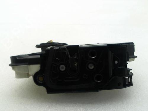 Front left lock VW GOLF VI (5K1) 1.6 TDI | BP20956539C98 